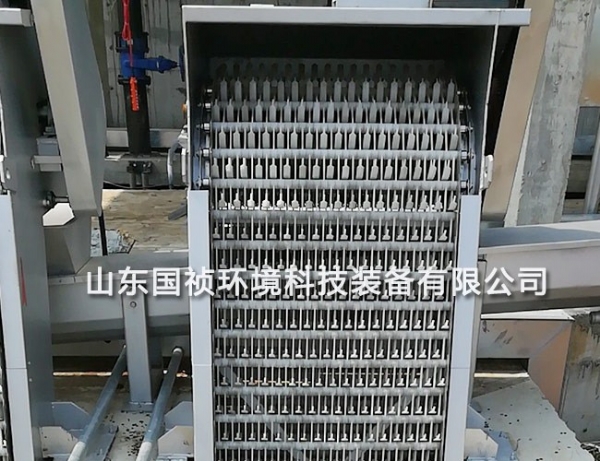 回轉式格柵除污機